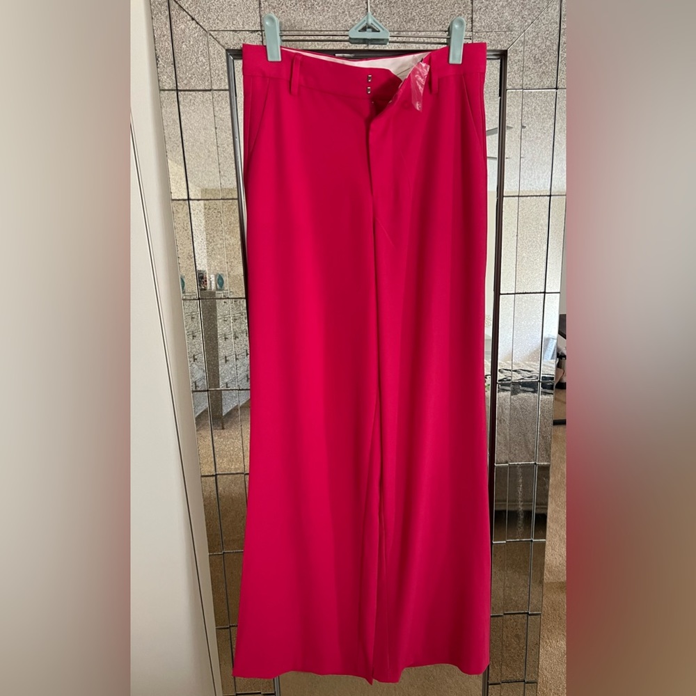 Never worn pink trouser